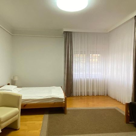 Part Cafe Residence Dunakeszi Dış mekan fotoğraf