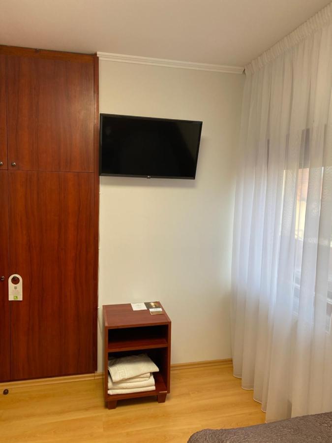 Part Cafe Residence Dunakeszi Dış mekan fotoğraf