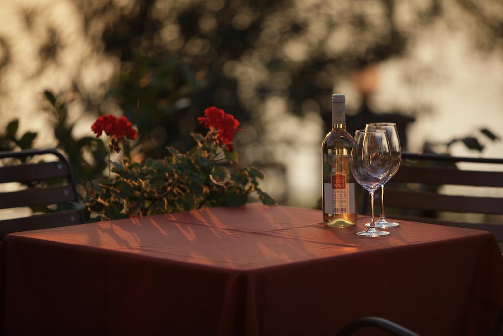 Part Cafe Residence Dunakeszi Dış mekan fotoğraf
